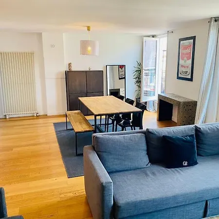 Hypercentre Clermont-fd Terrasse + Parking Апартаменты *