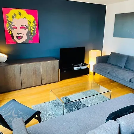 Hypercentre Clermont-fd Terrasse + Parking * Клермон-Ферран