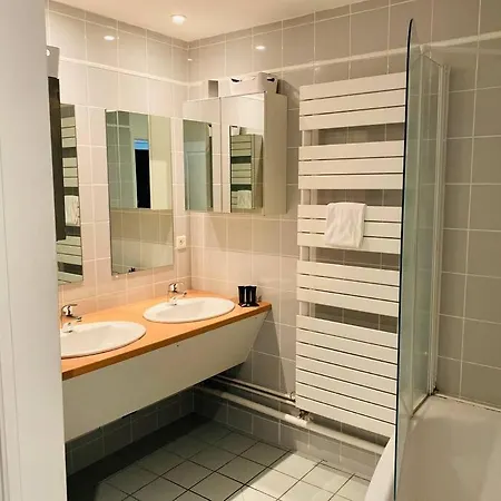 Apartment Hypercentre Clermont-fd Terrasse + Parking *